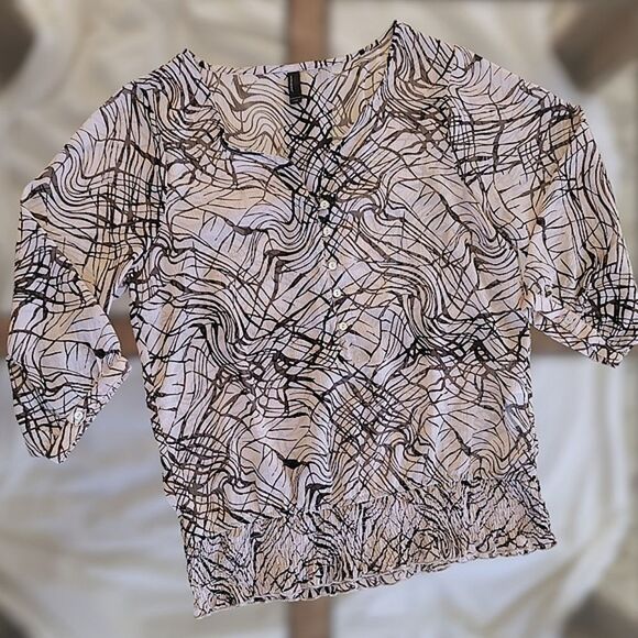 Vero Moda beige semi sheer Graphic ¾ Sleeve Top size L - Picture 4 of 14